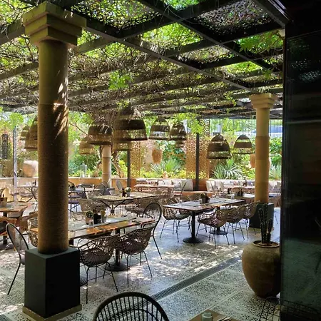 Luxury Giardino Lozenetz 别墅